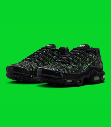 Nike air max plus Shattered glass