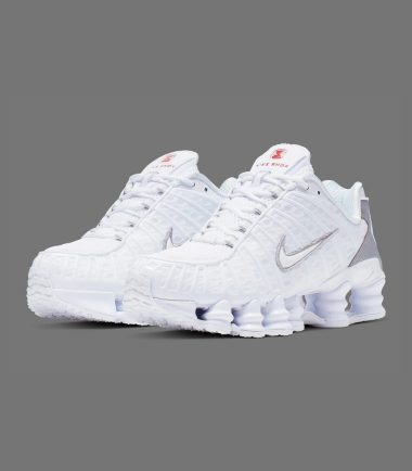 Nike shox white
